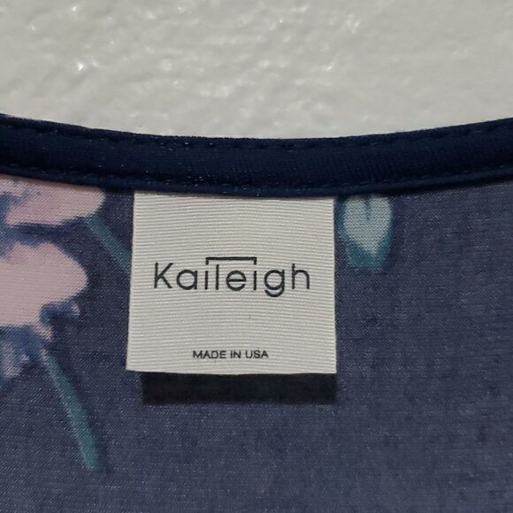 Kaileigh Maternity Dress Maxi Length in Floral Print Size S - Picture 7 of 7